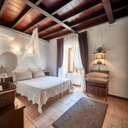 Porto Valentino 2 Apartment Sirmione Luaran gambar
